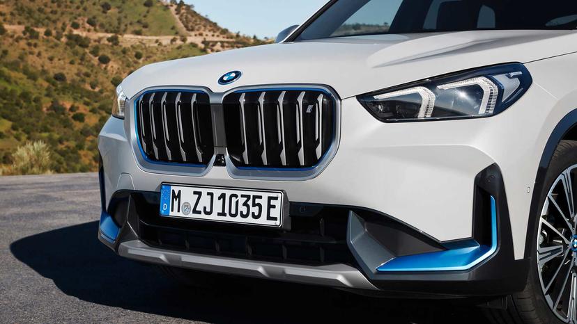 BMW-iX1-正式發表：全新純電動力休旅-，滿電-438-公里擁有更大空間-2